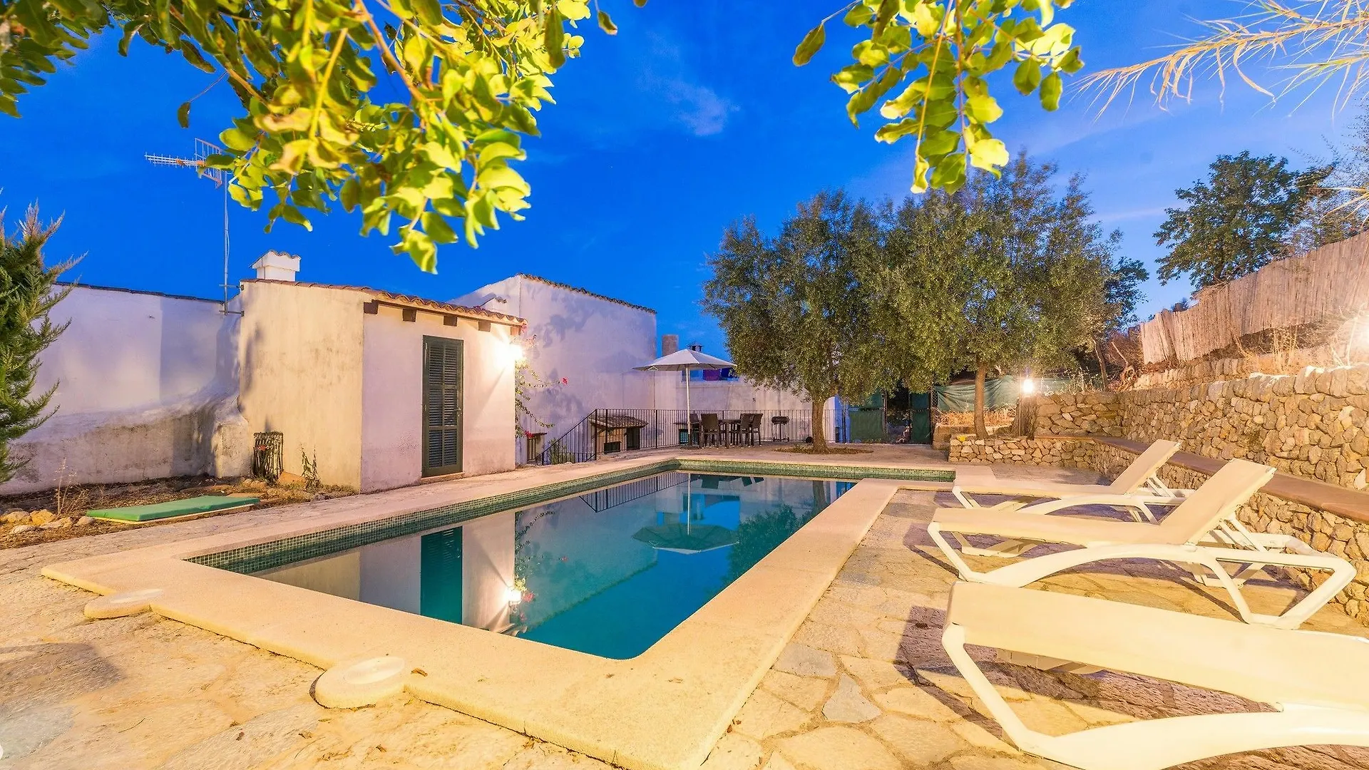 Villa Ca N'Abrines Lloseta Spanien